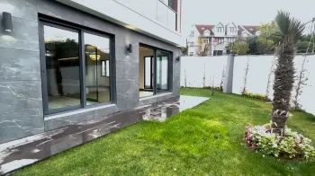 Bahçeşehir İstanbul'da Tamamlanmış Lüks Aile Villaları